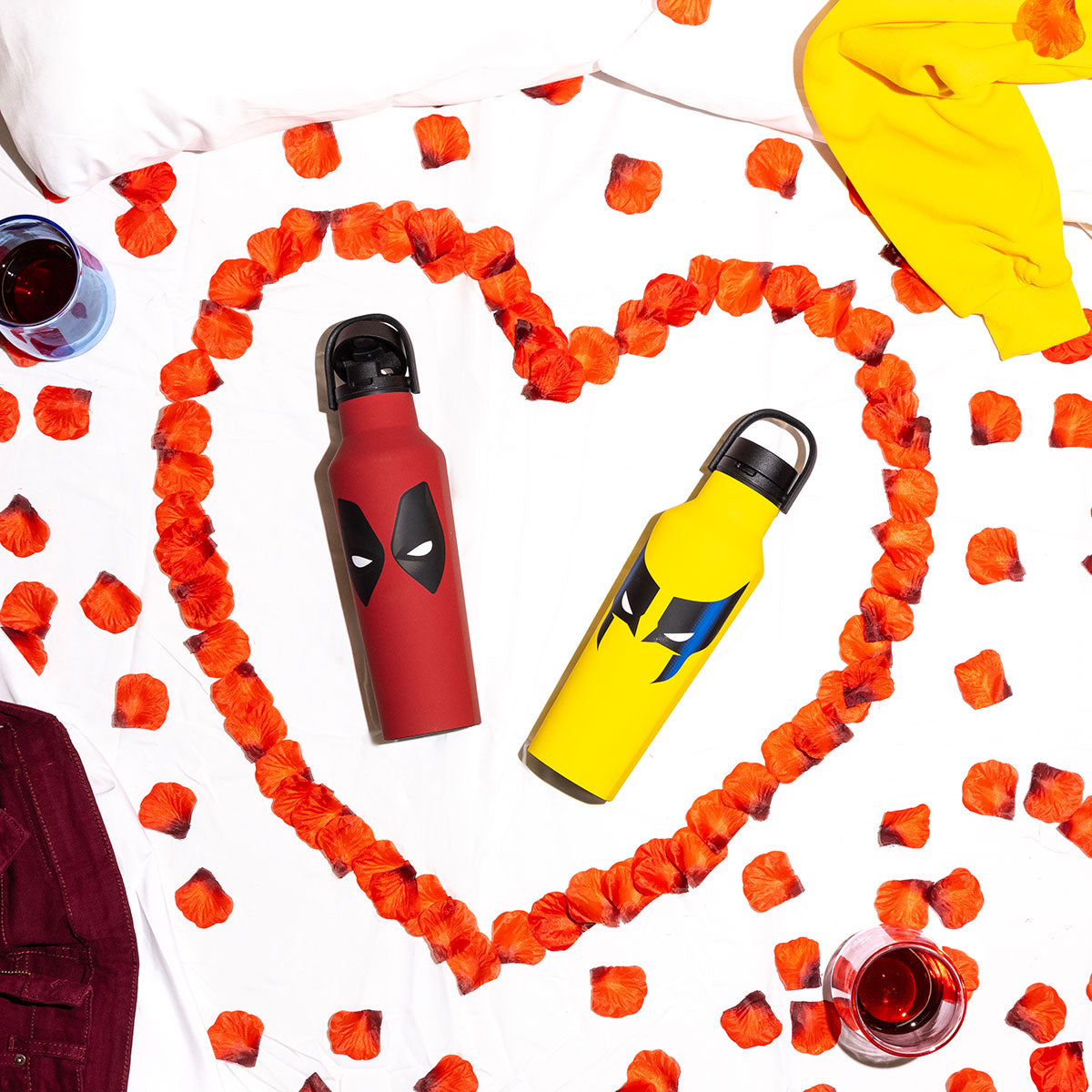 deadpool-and-wolverine-drinkware-d5 a7afce7e71cf--DeadpoolWolverine-PDPLifestyle2.jpg